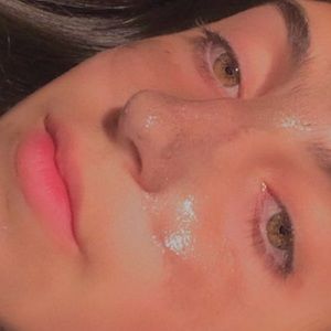 Meet your Posher, Beatriz